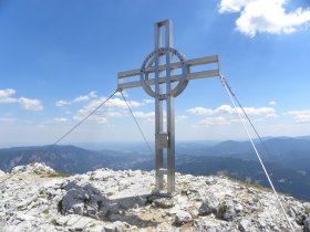 Preinerwandkreuz auf der Rax, © ©Wiener Alpen, Foto: www.eva-gruber.com